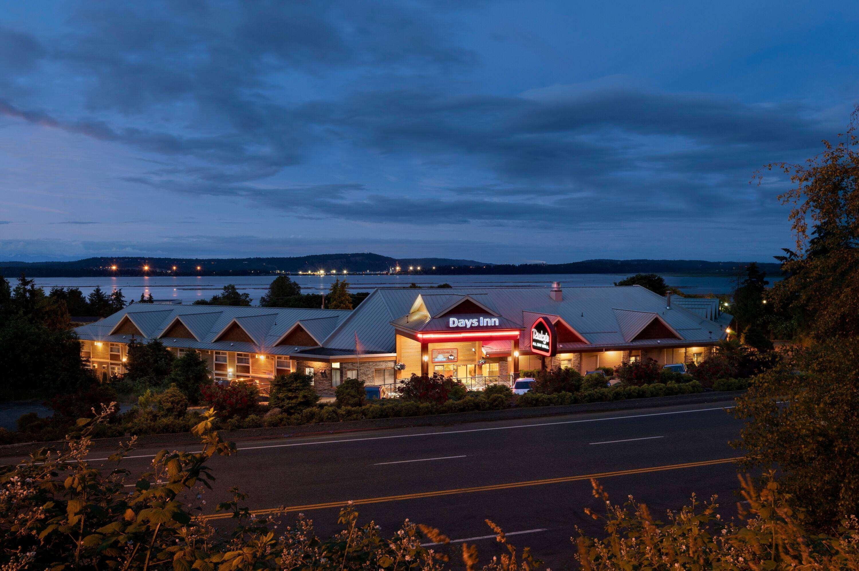 Days Inn By Wyndham Nanaimo Exterior photo